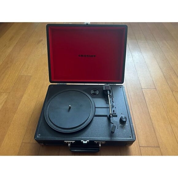 Crosley cruiser vintage in/out suitcase record player turntable / New - Picture 2 of 4
